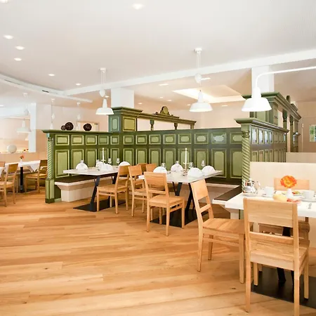 Ξενοδοχείο Alphotel