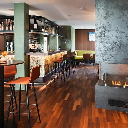 Отель Alphotel 4*