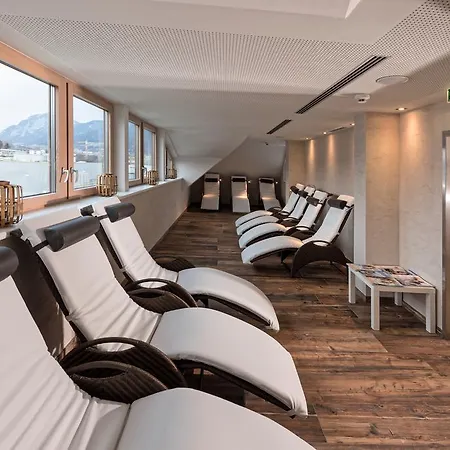 Hotel Holiday Inn Innsbruck By Ihg 4*
