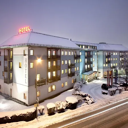 Hotel By Ihg 4*